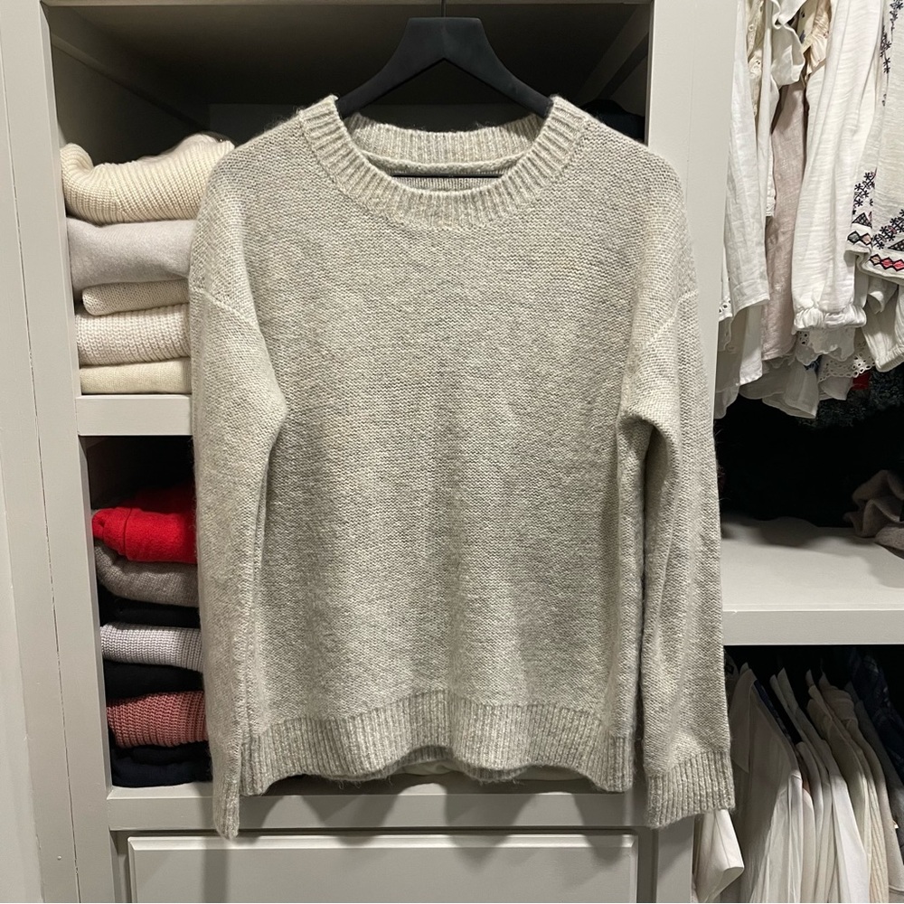 Vince Knit Mohair Wool Pullover Sweater